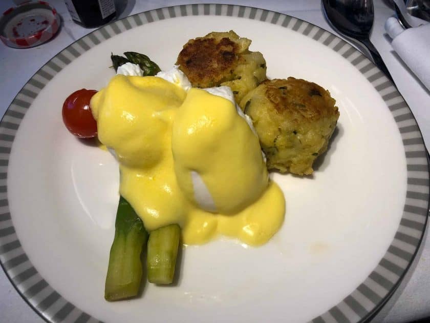 Singapore Airlines A350 Business Class Eggs Benedict