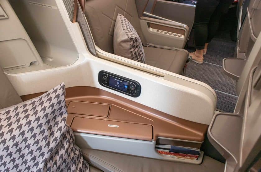 Singapore Airlines A350 Business Class Sitz Mitte Trennung
